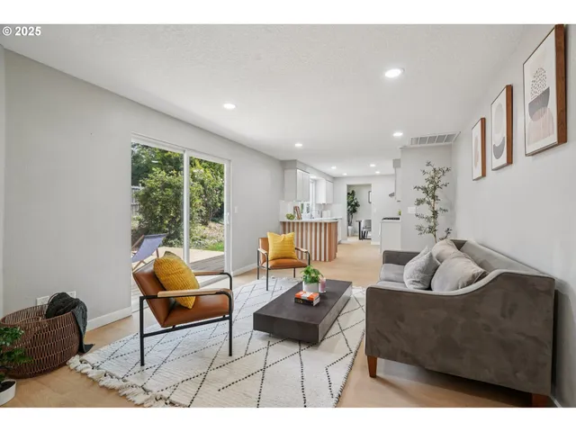 $559,000 | 208 Northeast 106th Street, Vancouver, WA 98685