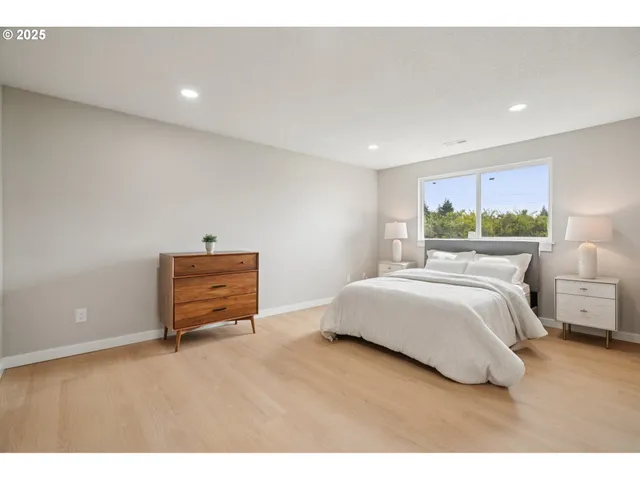 $559,000 | 208 Northeast 106th Street, Vancouver, WA 98685