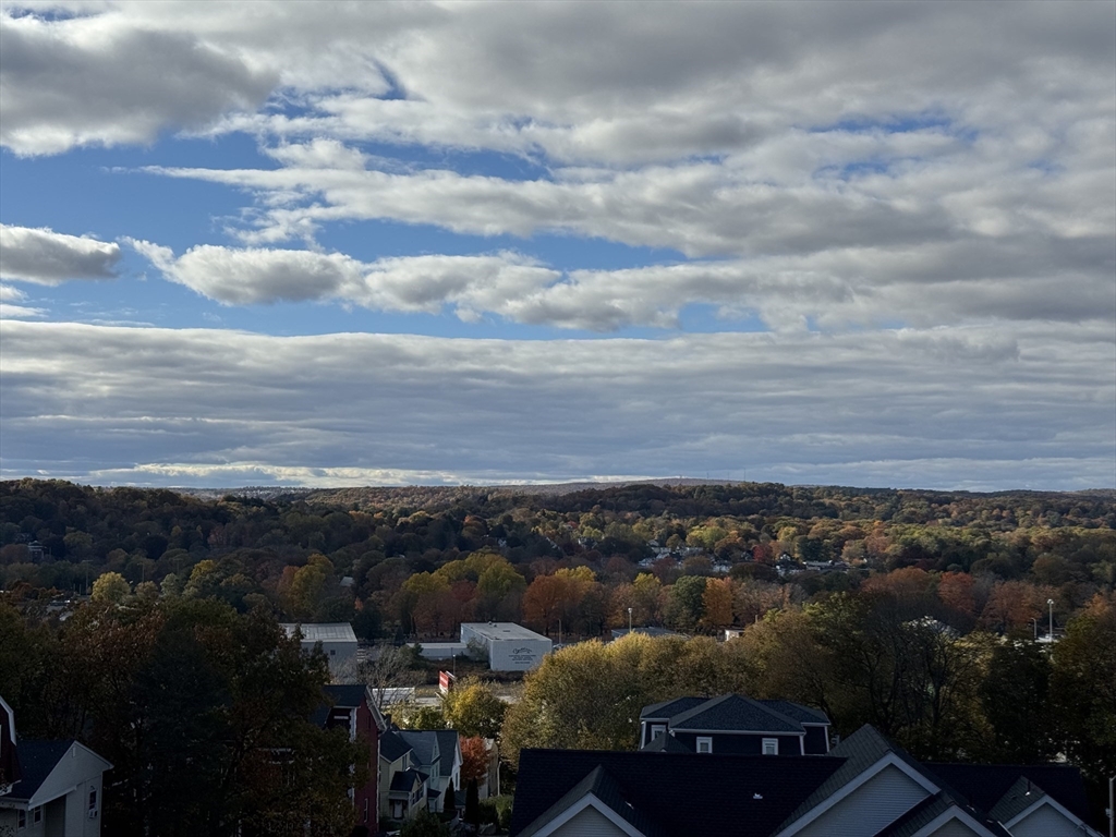 41 Westminster Street Worcester, MA 01605 - Photo 28 of 32 a view of city and ocean
