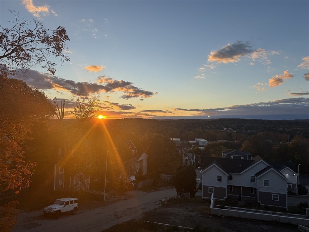 41 Westminster Street Worcester, MA 01605 - Photo 30 of 32 an aerial view of a house