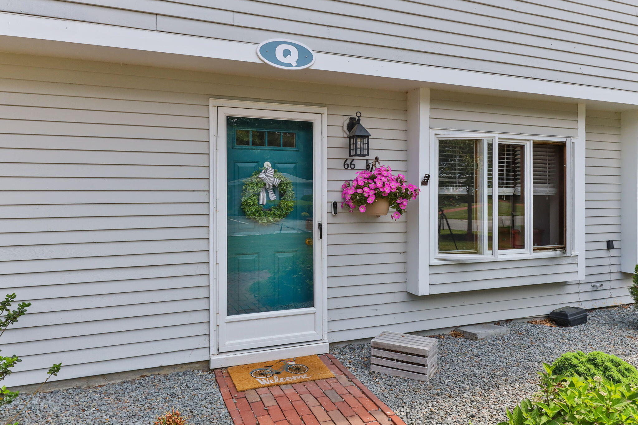 174 Lowell Road, Unit Q66 Mashpee, MA 02649 - Photo 2 of 26 4-web-or-mls-174-lowell-rd