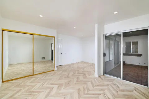 $339,000 | 8015 Caminito De Pizza, Unit E, San Diego, CA 92108