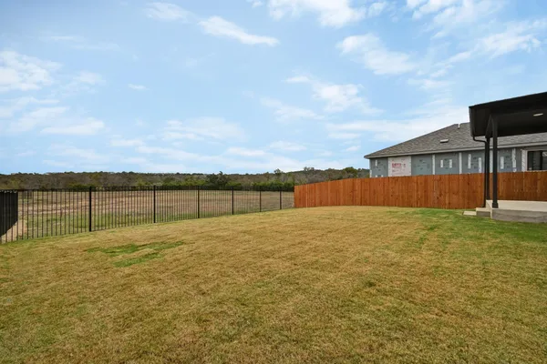 $2,395 | 433 Bristlecone Bend, Liberty Hill, TX 78642
