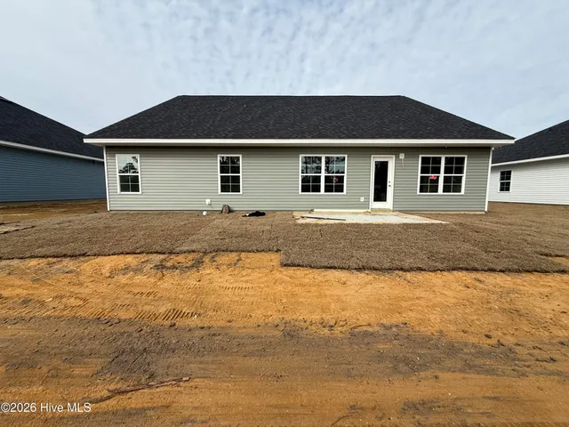 $412,850 | 1025 Wood Creek Road Northeast, Leland, NC 28451