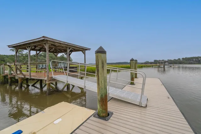 $1,850,000 | 7805 Russell Creek Road, Edisto Island, SC 29438