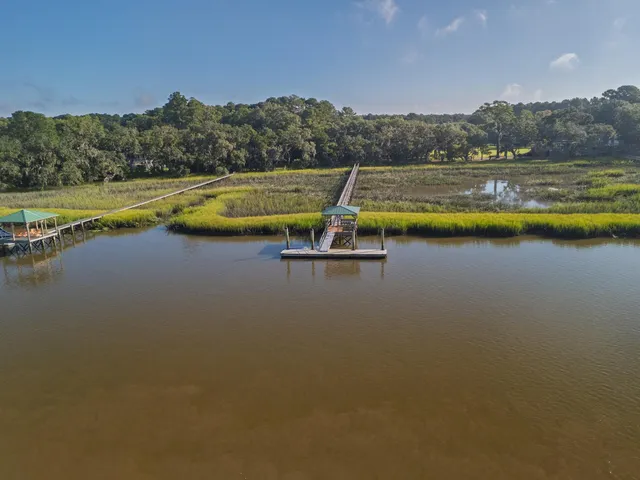 $1,850,000 | 7805 Russell Creek Road, Edisto Island, SC 29438