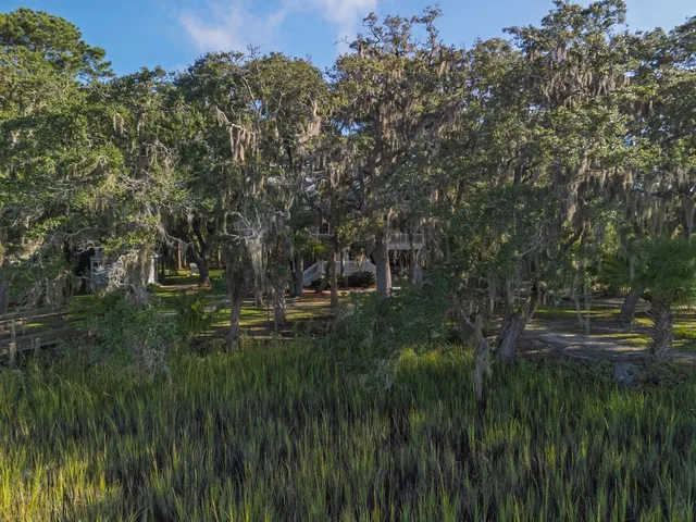 $1,850,000 | 7805 Russell Creek Road, Edisto Island, SC 29438