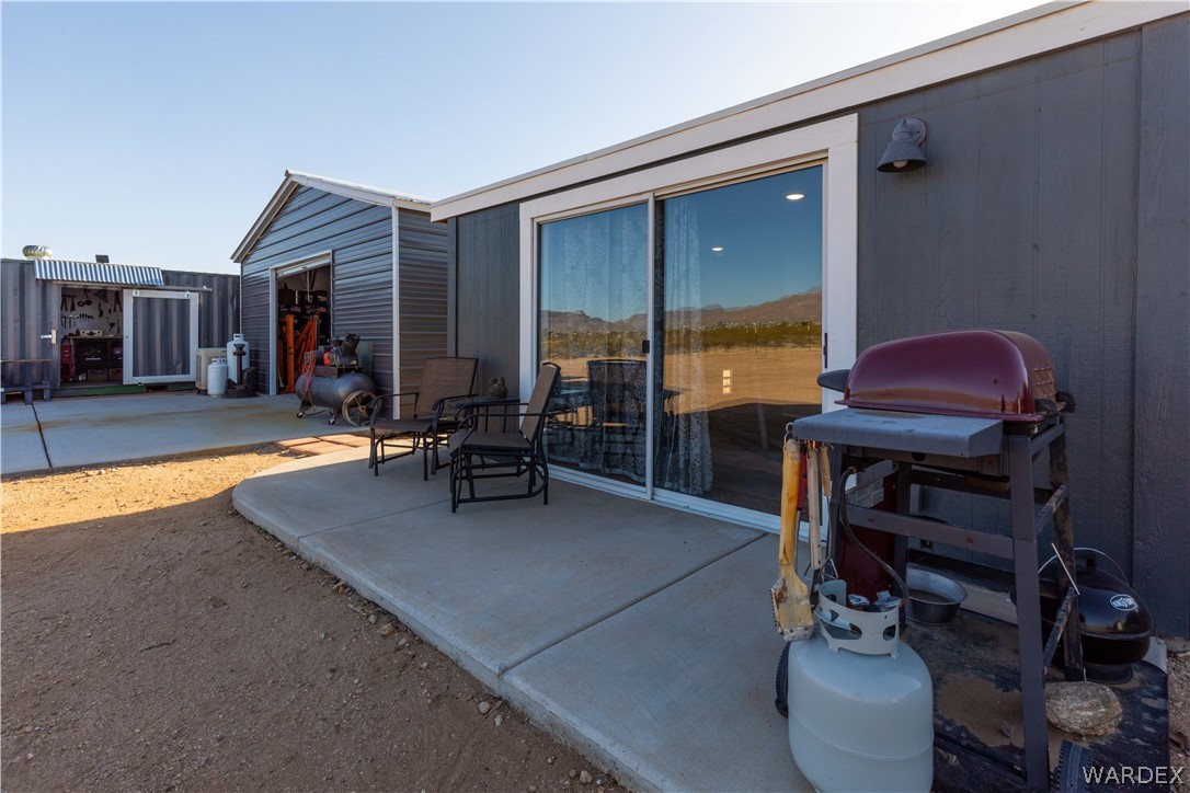 3592 Aguila Road Golden Valley, AZ 86413 - Photo 28 of 49