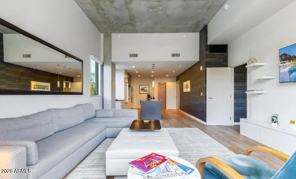 $1,250,000 | 5455 East Lincoln Drive, Unit 2001, Paradise Valley, AZ 85253