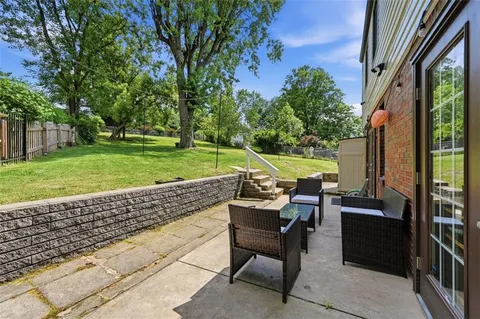 $456,000 | 331 Atlanta Drive, Pittsburgh, PA 15228