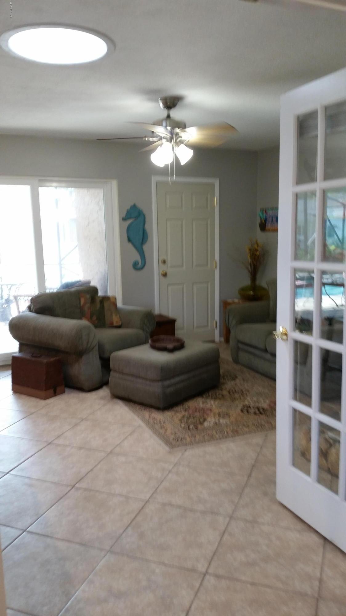 121 Marie Drive Ponce Inlet, FL 32127 - Photo 16 of 22 Family Room