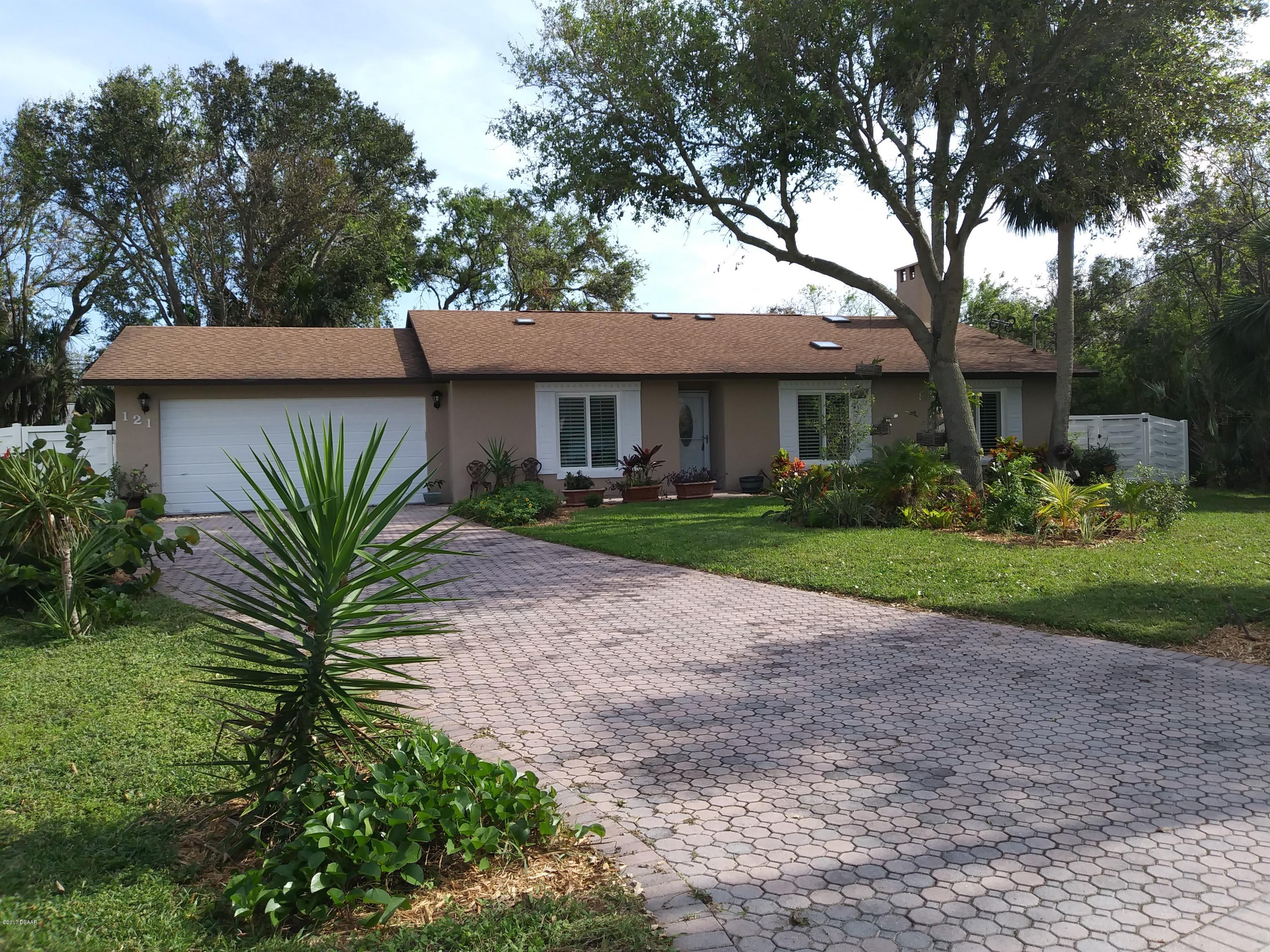 121 Marie Drive Ponce Inlet, FL 32127 - Photo 3 of 22 Front