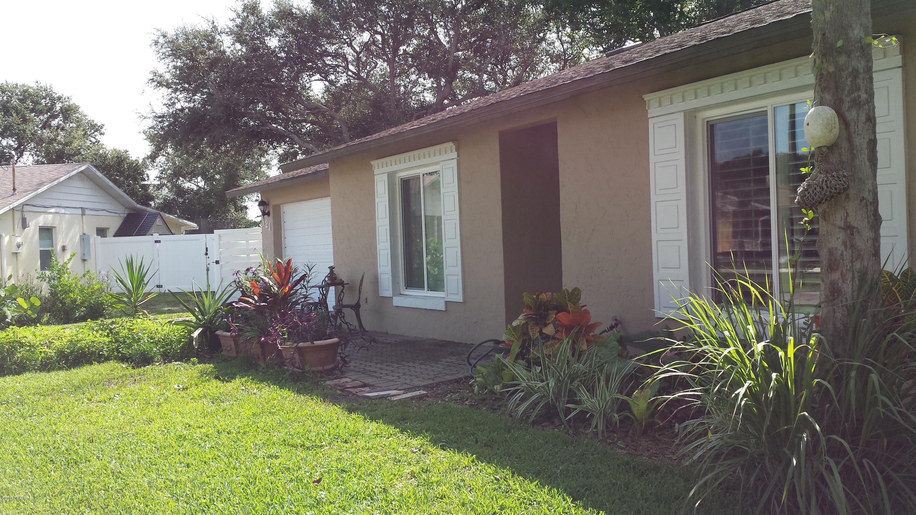 121 Marie Drive Ponce Inlet, FL 32127 - Photo 4 of 22 Front