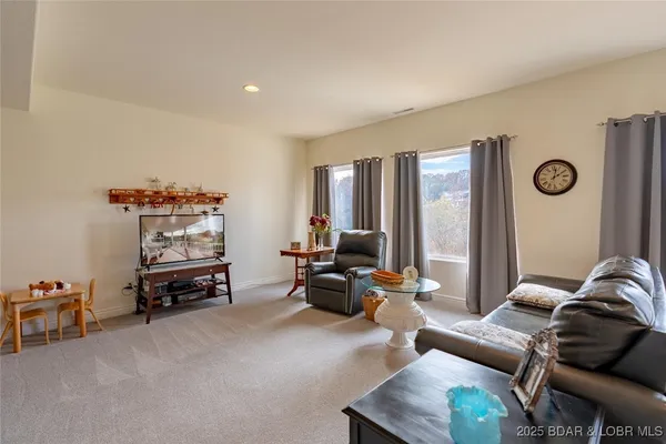 $450,000 | 5183 Vicus Castri, Osage Beach, MO 65065