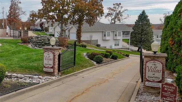 $450,000 | 5183 Vicus Castri, Osage Beach, MO 65065