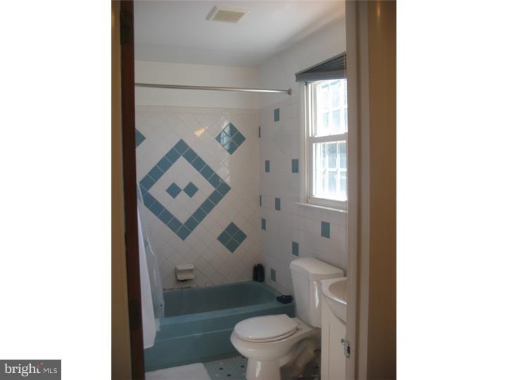 535 Cabot Drive Hockessin, DE 19707 - Photo 19 of 25 Bathroom