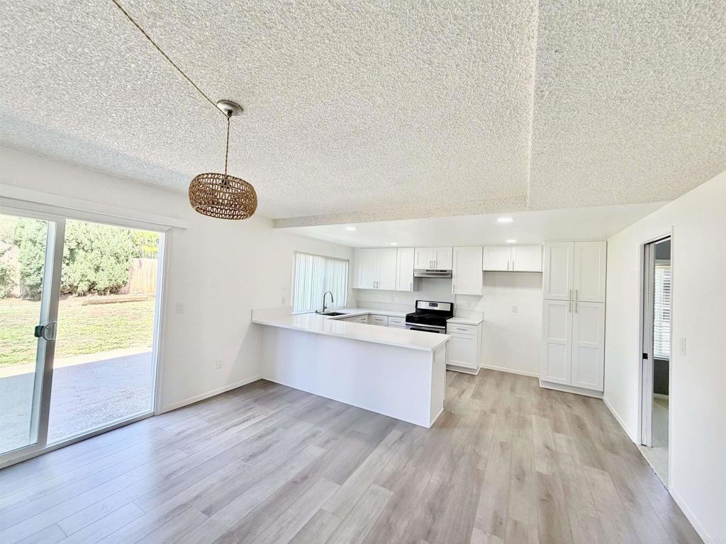 14744 Roberto Rio Road Poway, CA 92064 - Photo 9 of 49