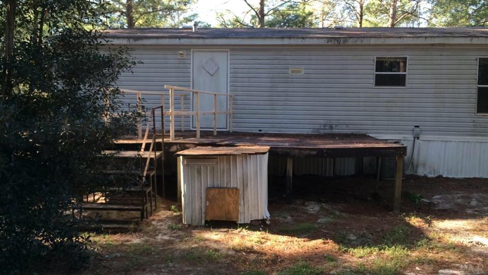 116 Lucas Road DeFuniak Springs, FL 32433 - Photo 3 of 18