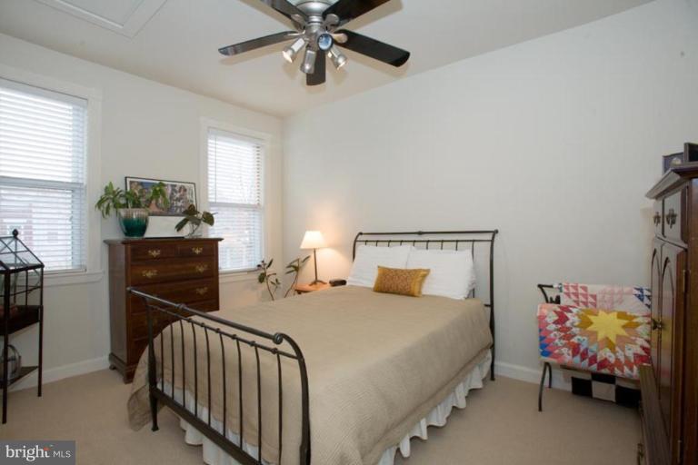 601 Columbia Road Northwest Washington, DC 20001 - Photo 6 of 13 Bedroom #2