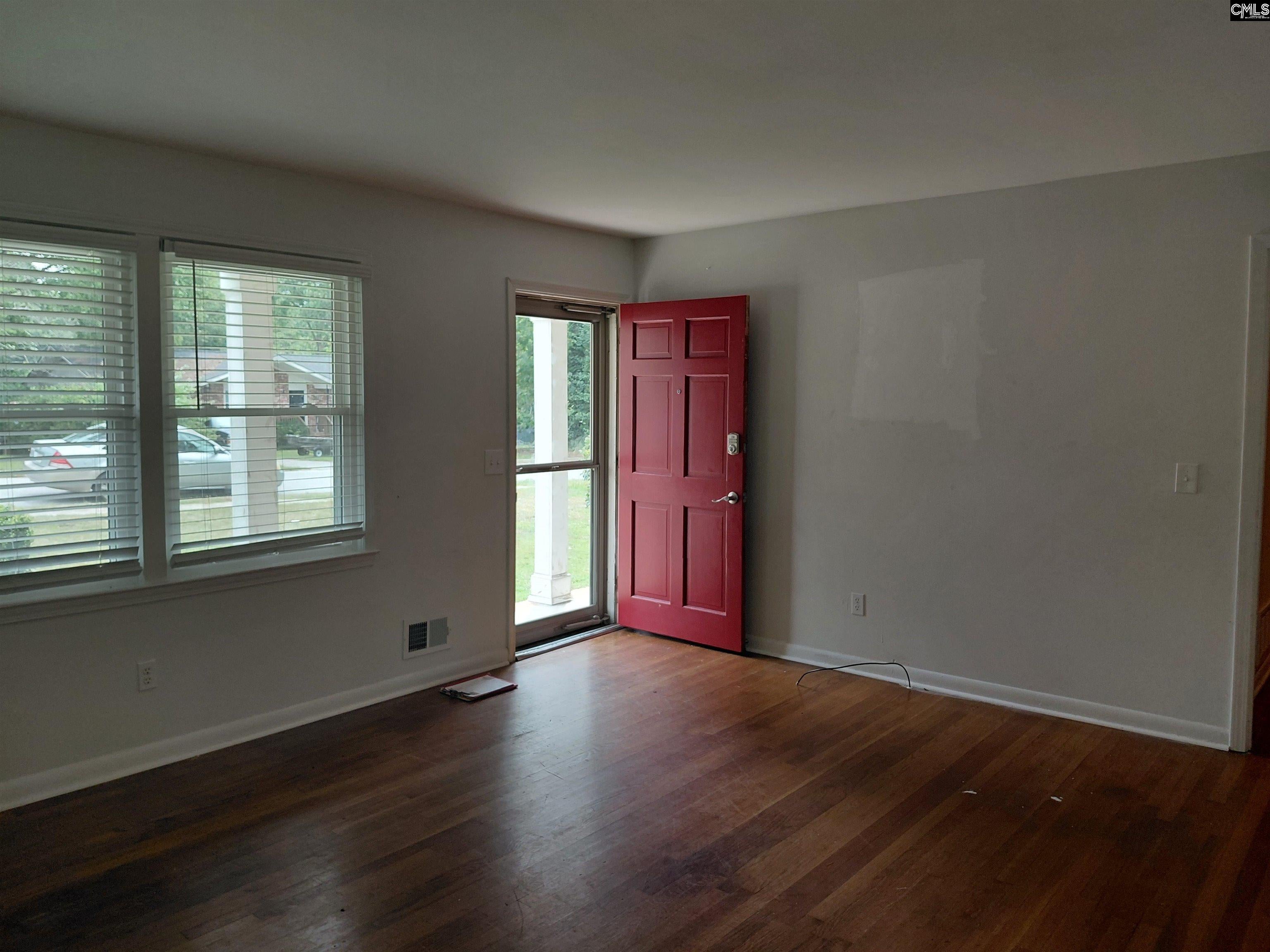 224 Hickory Ridge Drive Columbia, SC 29209 - Photo 3 of 28 Gallery Image 3