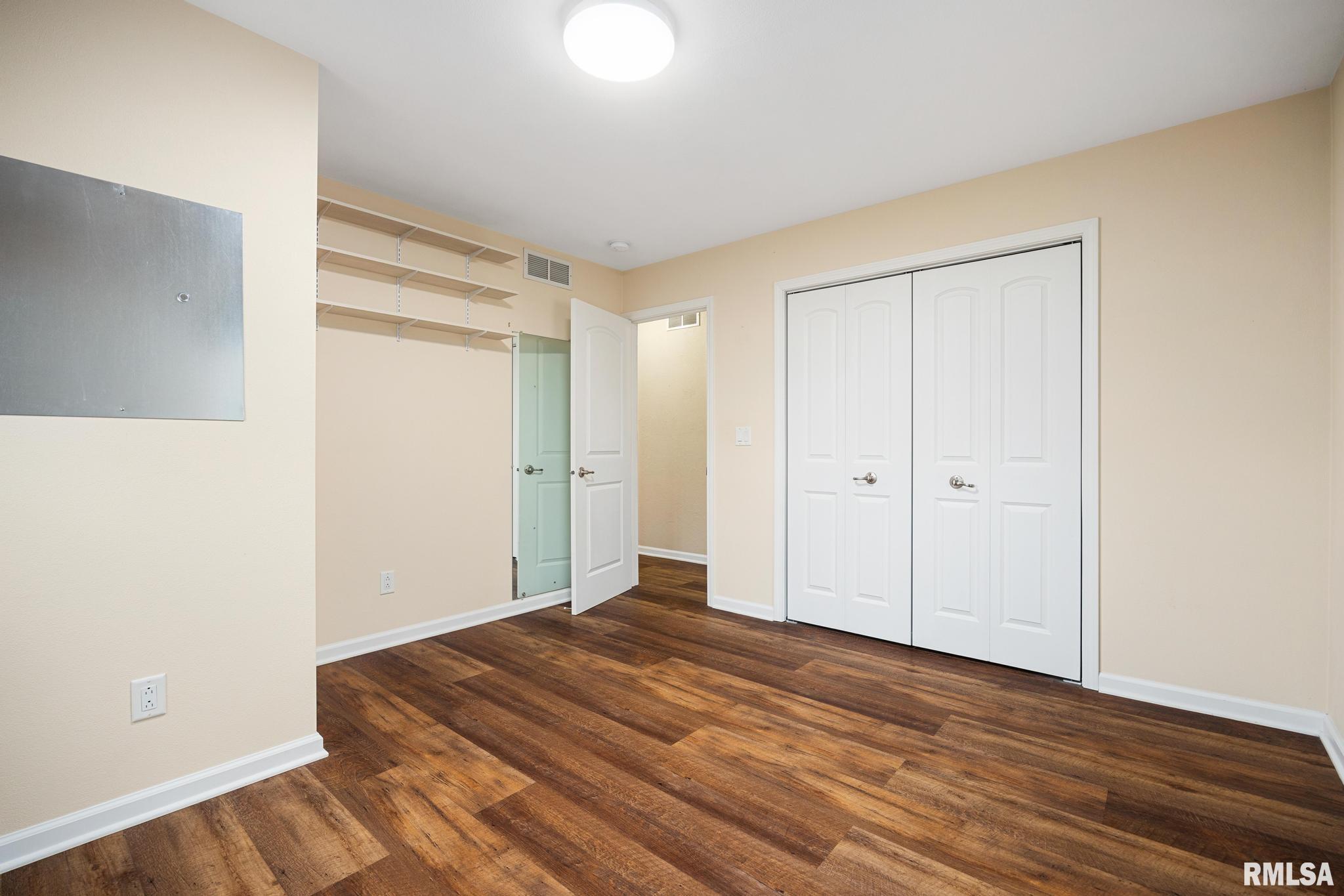 302 Sheridan Road Pekin, IL 61554 - Photo 22 of 44