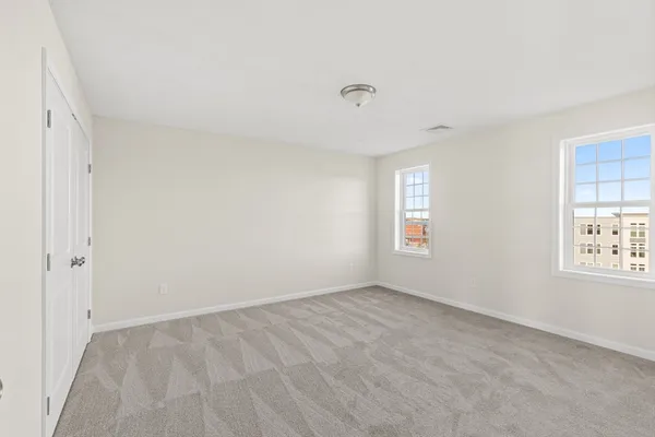 $619,900 | 393 Court Street, Unit 5, Plymouth, MA 02360