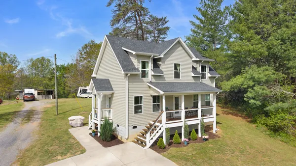 $264,000 | 2341 Old Federal Road South, Chatsworth, GA 30705