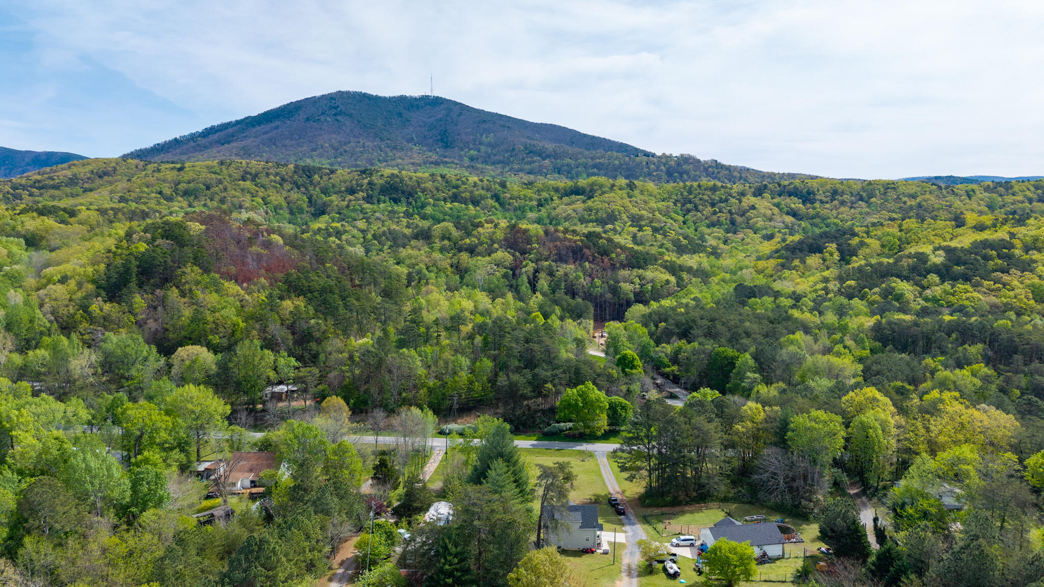 2341 Old Federal Road South Chatsworth, GA 30705 - Photo 7 of 41 DJI_20260406112119_0003_D
