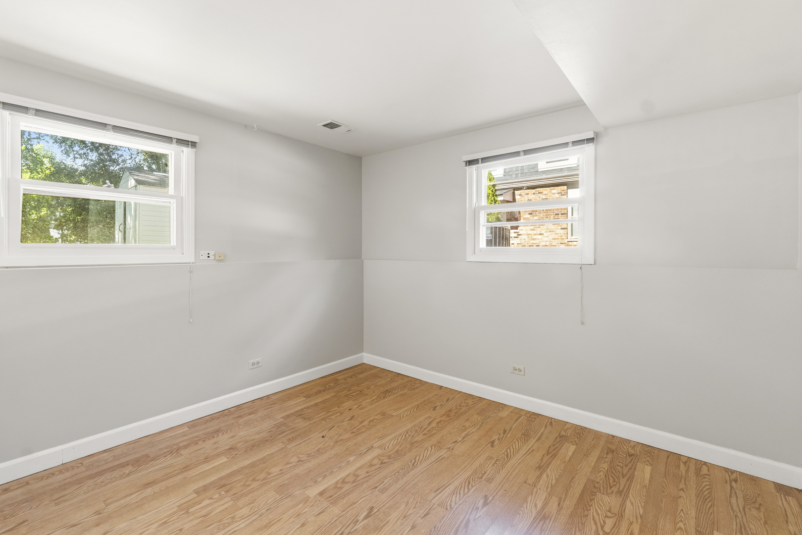 933 West Gilbert Road Palatine, IL 60067 - Photo 24 of 34