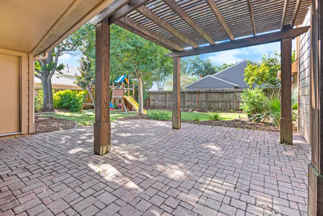 $2,550 | 302 Lochnell Drive, Houston, TX 77062