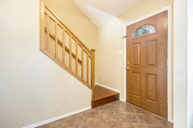 $2,550 | 302 Lochnell Drive, Houston, TX 77062