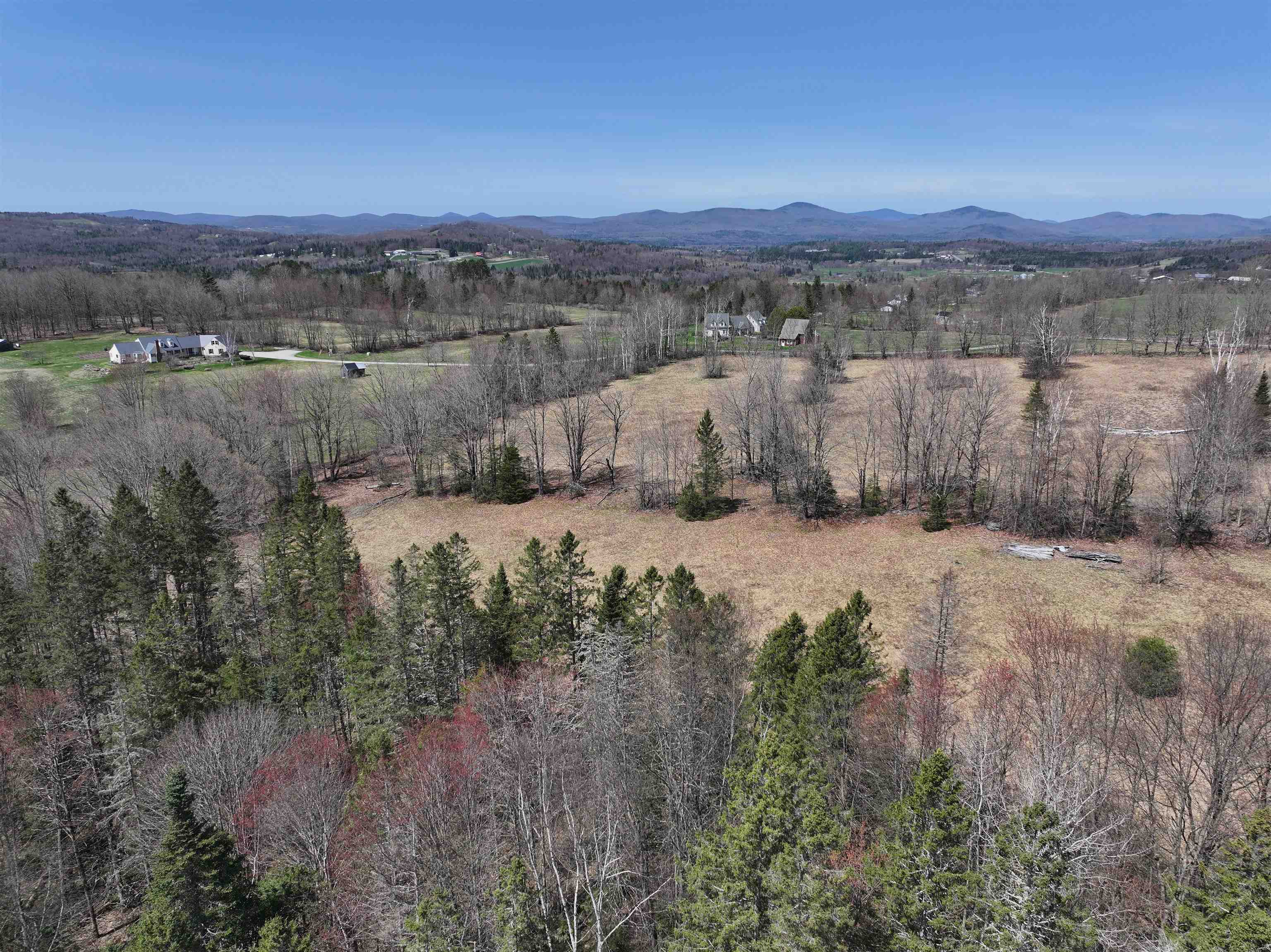 435 North Road Lancaster, NH 03584 - Photo 1 of 13 Gallery Image 1