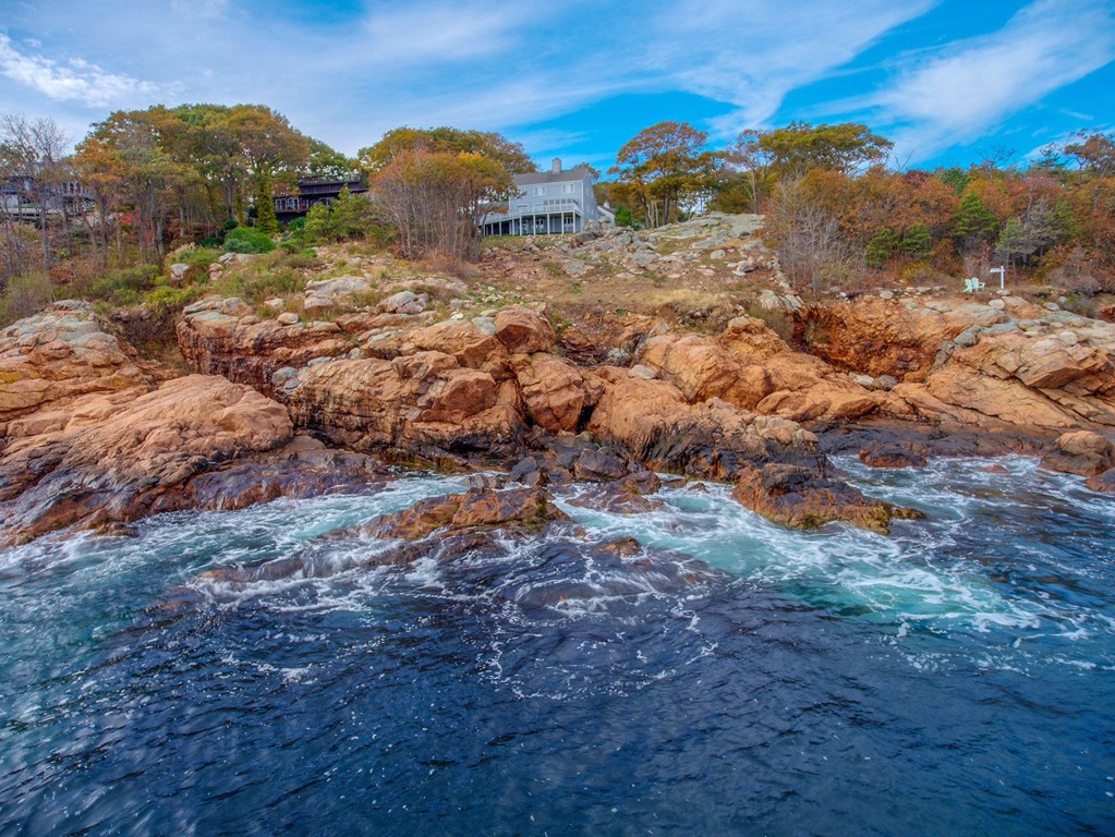 12 Ocean Highlands Gloucester, MA 01930 - Photo 6 of 28