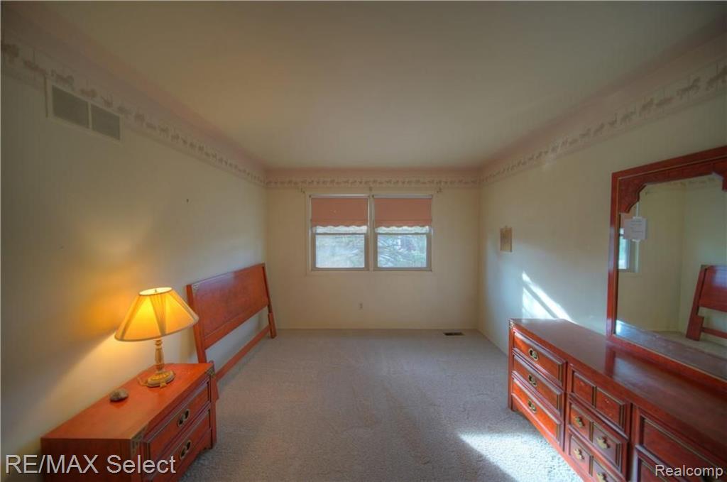 6304 Yorkshire North Riding Road Flint, MI 48532 - Photo 22 of 32 Gallery Image 22
