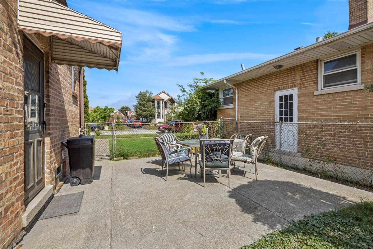 7241 West 62nd Street Summit, IL 60501 - Photo 19 of 22