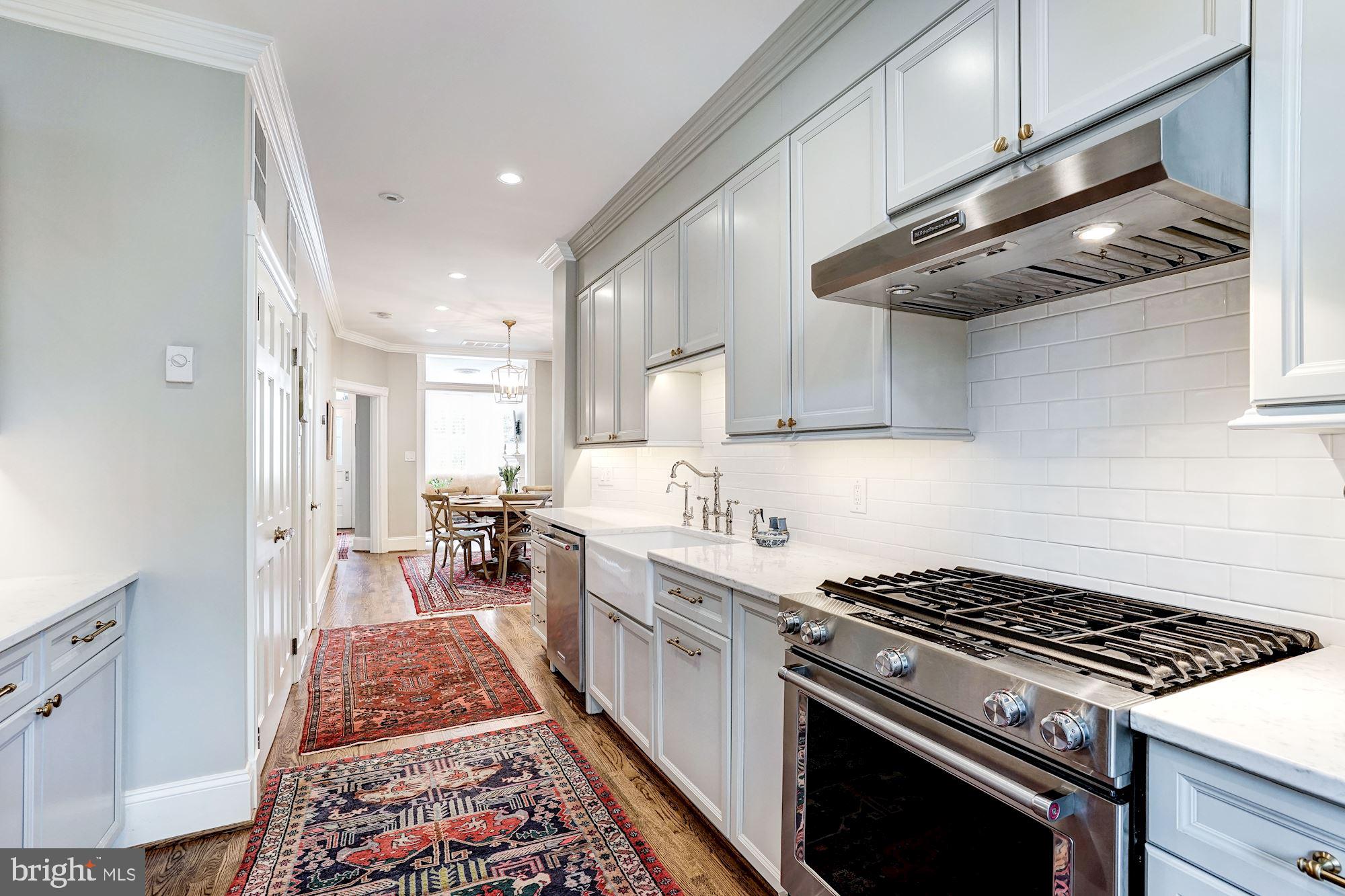 320 G Street Northeast Washington, DC 20002 - Photo 10 of 24