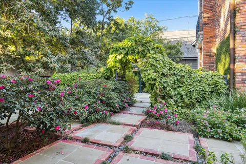 $2,160,000 | 3112 Locke Lane, Houston, TX 77019