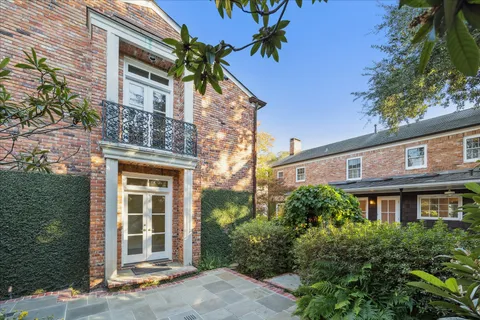 $2,160,000 | 3112 Locke Lane, Houston, TX 77019