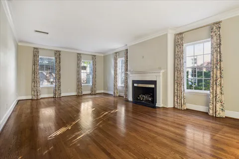 $2,160,000 | 3112 Locke Lane, Houston, TX 77019