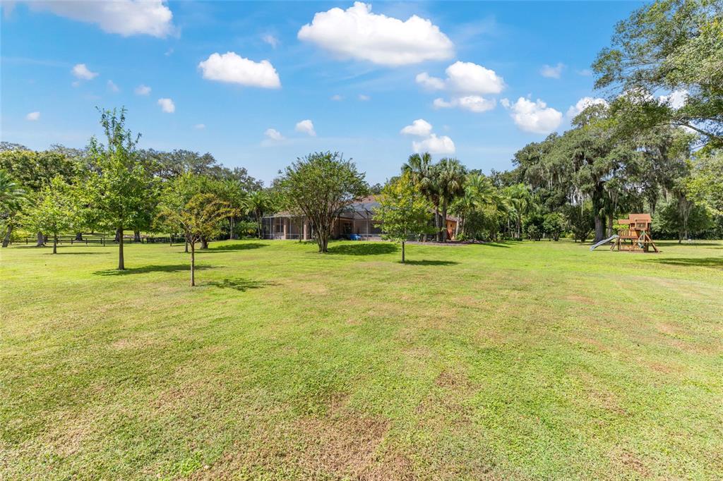 708 Southeast 44th Road Ocala, FL 34480 - Photo 70 of 76 Gallery Image 70