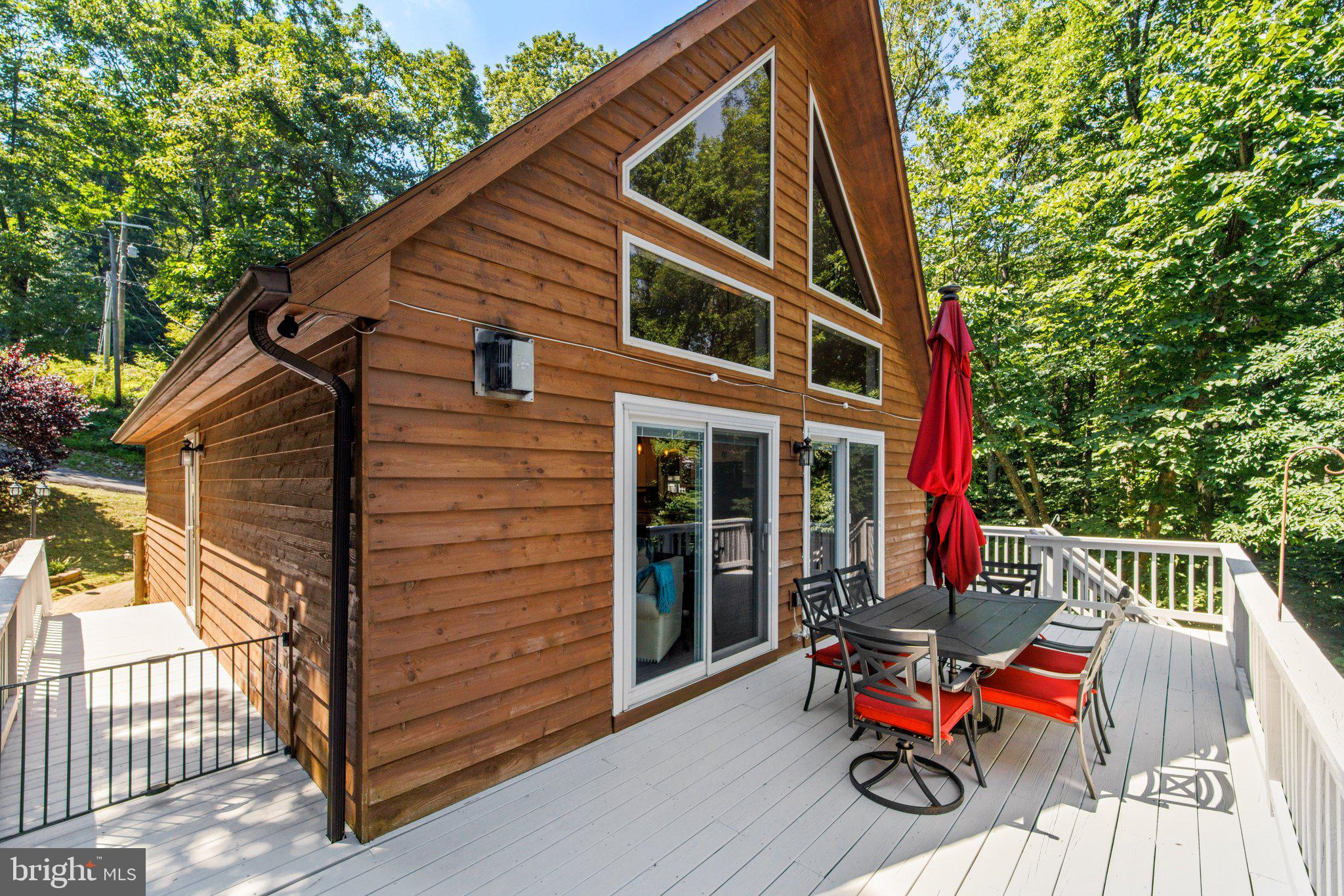 621 Salt Lick Road Front Royal, VA 22630 - Photo 46 of 68 Upper deck
