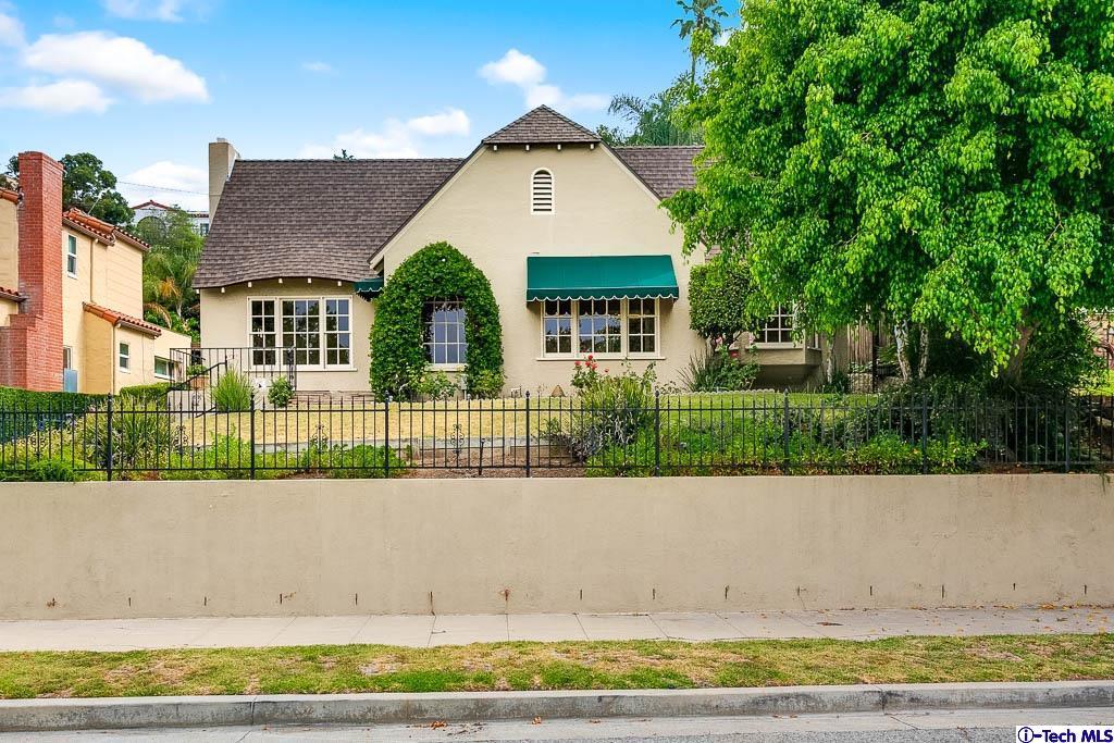 927 Rosemount Road Glendale, CA 91207 - Photo 1 of 36 Gallery Image 1