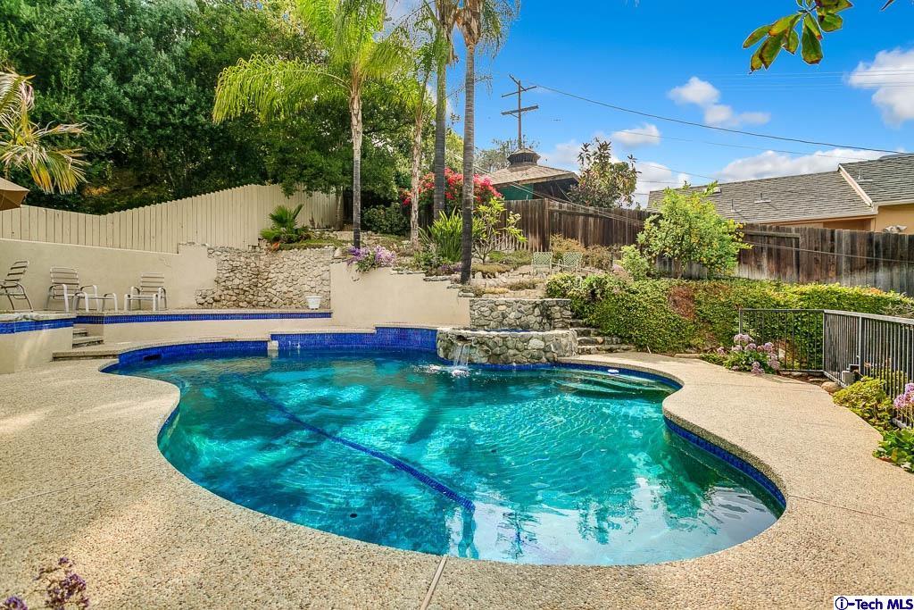 927 Rosemount Road Glendale, CA 91207 - Photo 29 of 36 Gallery Image 29