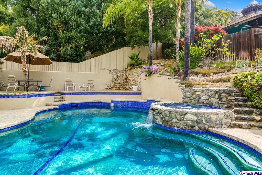 927 Rosemount Road Glendale, CA 91207 - Photo 30 of 36 Gallery Image 30