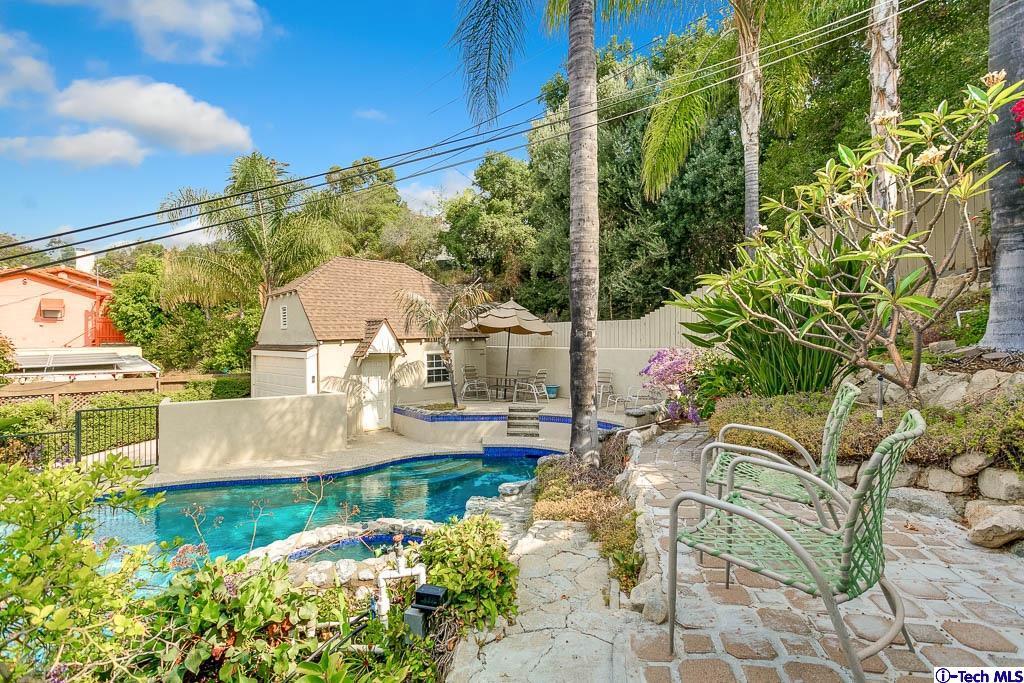 927 Rosemount Road Glendale, CA 91207 - Photo 34 of 36 Gallery Image 34