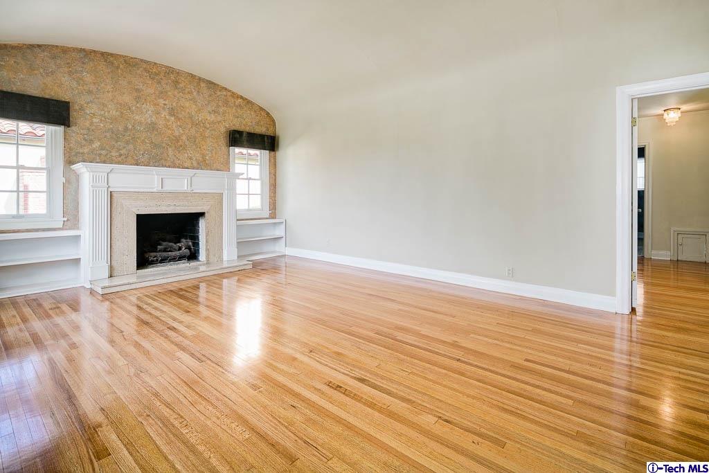 927 Rosemount Road Glendale, CA 91207 - Photo 7 of 36 Gallery Image 7