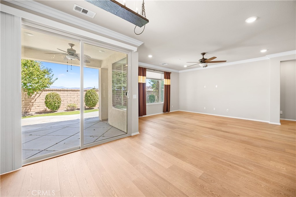 1382 Via Rivas Hemet, CA 92545 - Photo 15 of 39 sliding door to backyard patio