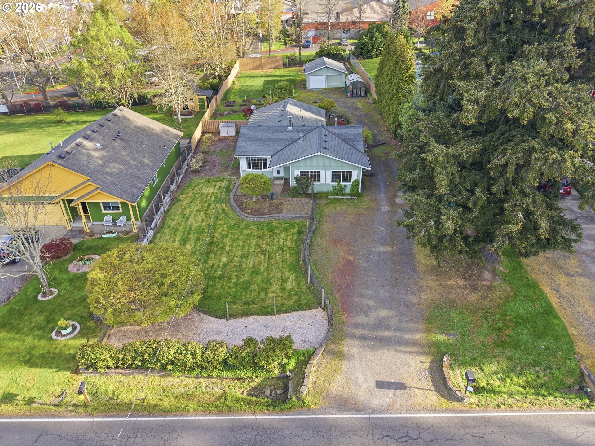 4747 Southeast Chase Road Gresham, OR 97080 - Photo 6 of 38