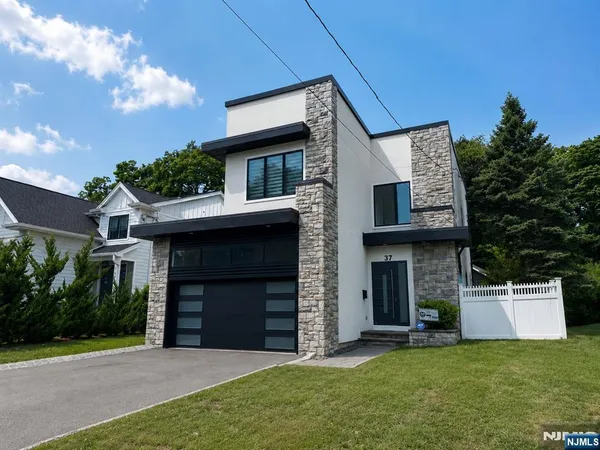 $10,500 | 37 George Street, Tenafly, NJ 07670