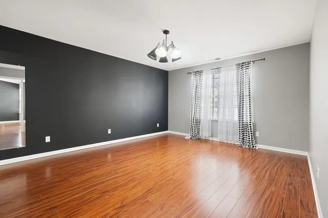 $2,400 | 1614 Golden Oak Drive, Crown Point, IN 46307